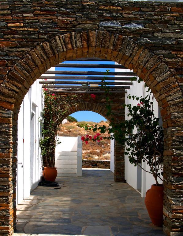 Fassolou Aparthotel Faros Exterior foto